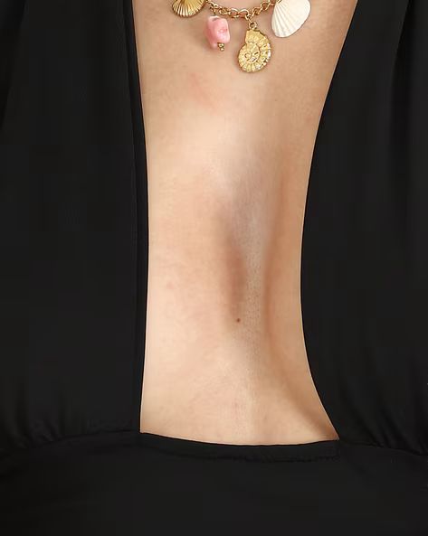 Top Bold Fitted Plunging Halter Neck Backless Crop